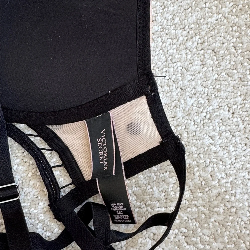 Victoria Secret Very Sexy Push Up Polka Dot Underwire Bra 34C